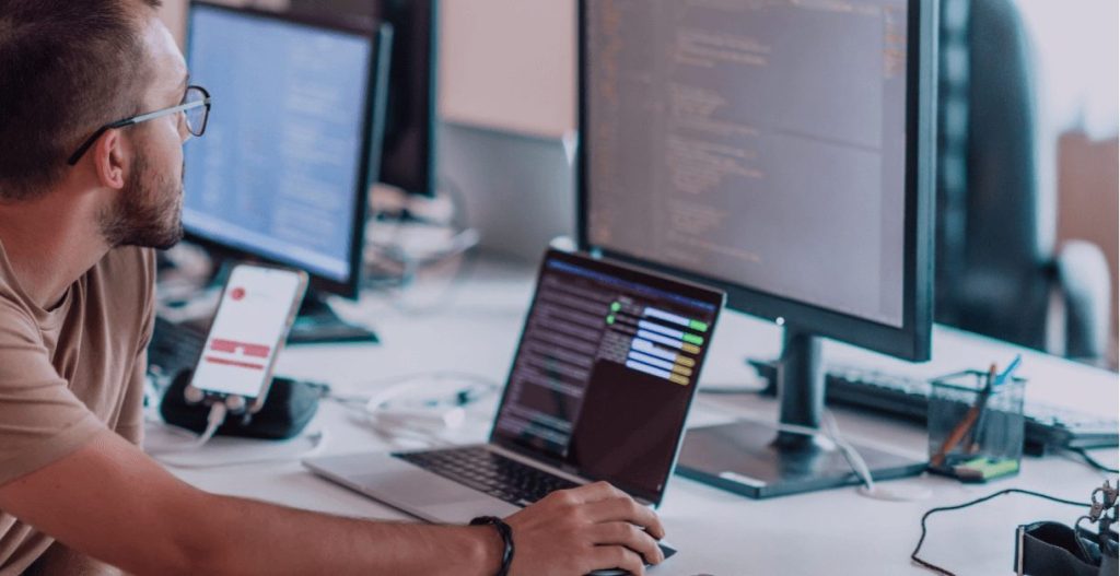 Suits Blog: A Job Wearing Many Hats – What Does an ABAP Developer Do?